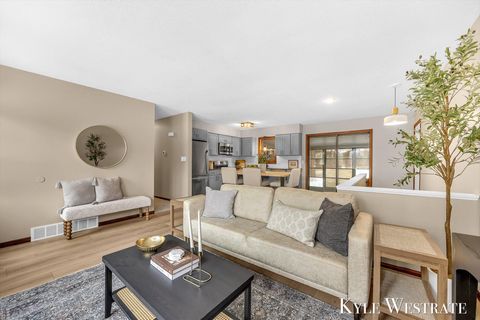 Tiny photo for 3425 Cascade Road SE, Grand Rapids Charter Township, MI 49546 (MLS # 65026001840)