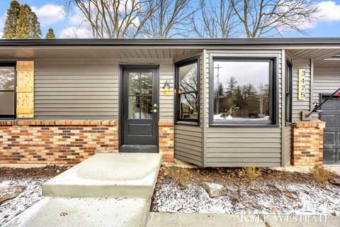 Tiny photo for 3425 Cascade Road SE, Grand Rapids Charter Township, MI 49546 (MLS # 65026001840)