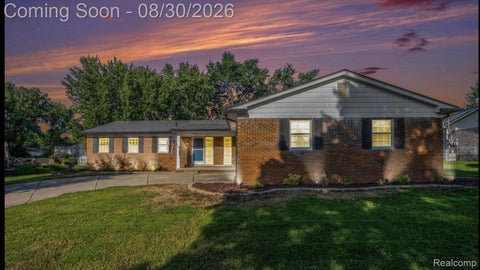 Photo of 4036 Wentworth Drive, Troy City, MI 48098 (MLS # 20261069444)
