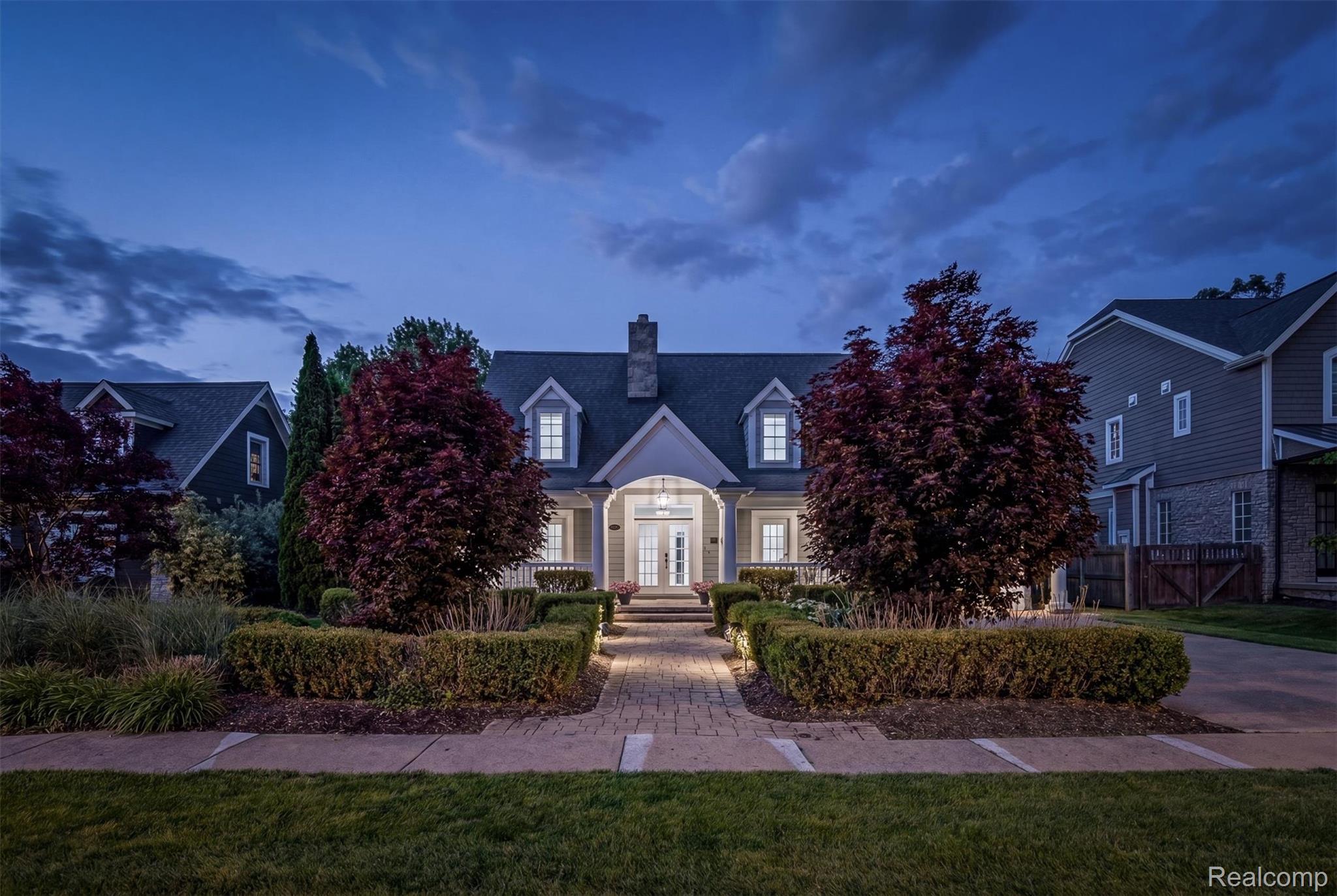 520 Pleasant Street