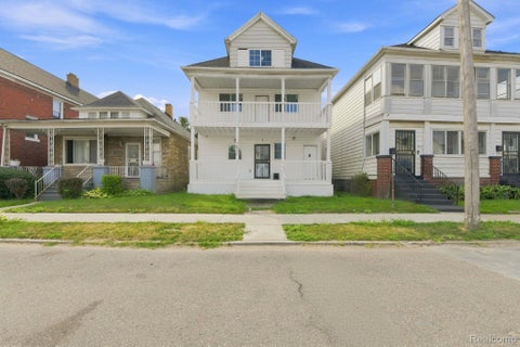 Photo for 2438 Burnside Street
