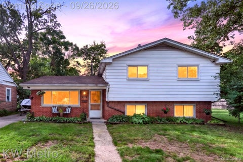 Photo for 348 E Evelyn Avenue