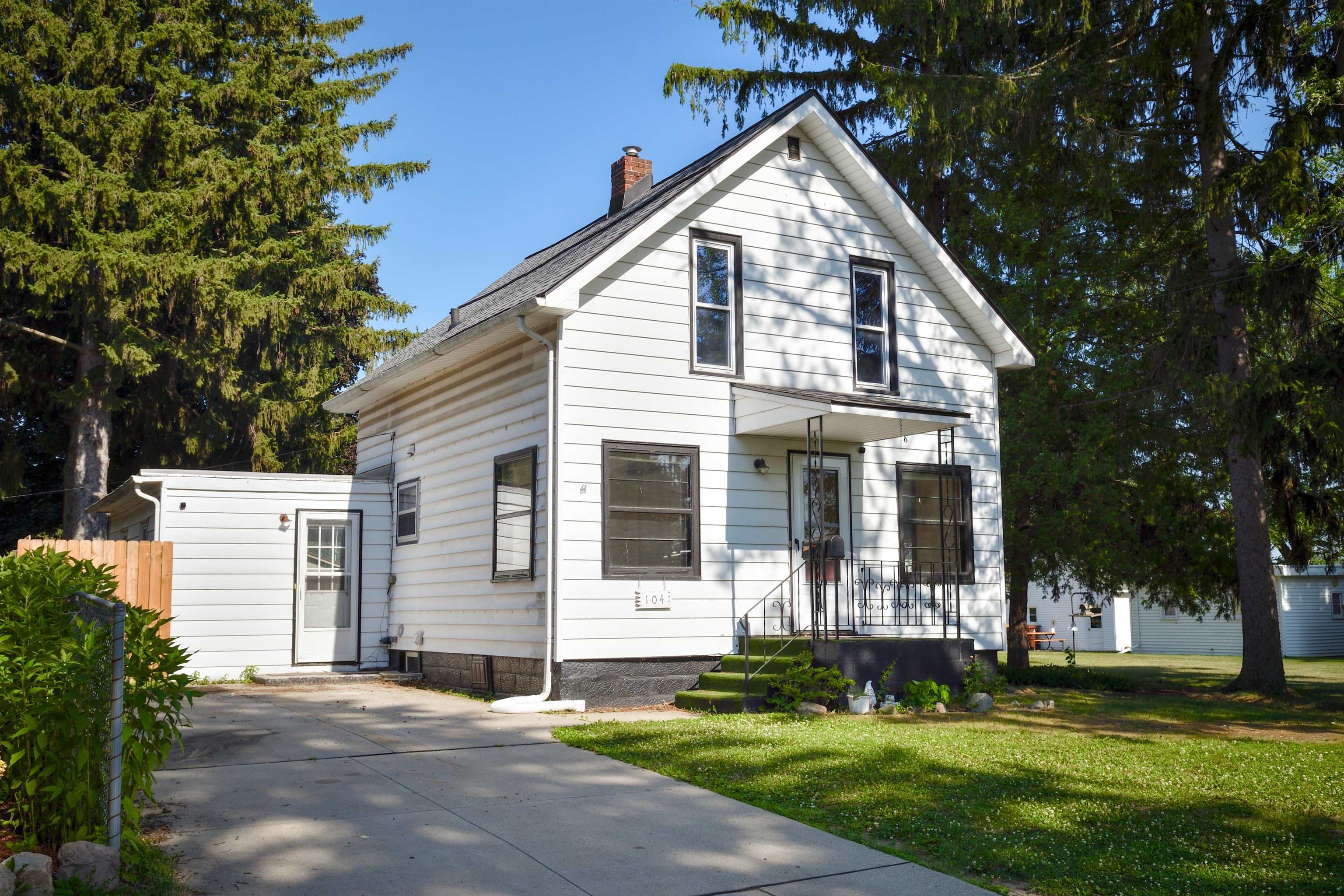 104 Grove Avenue