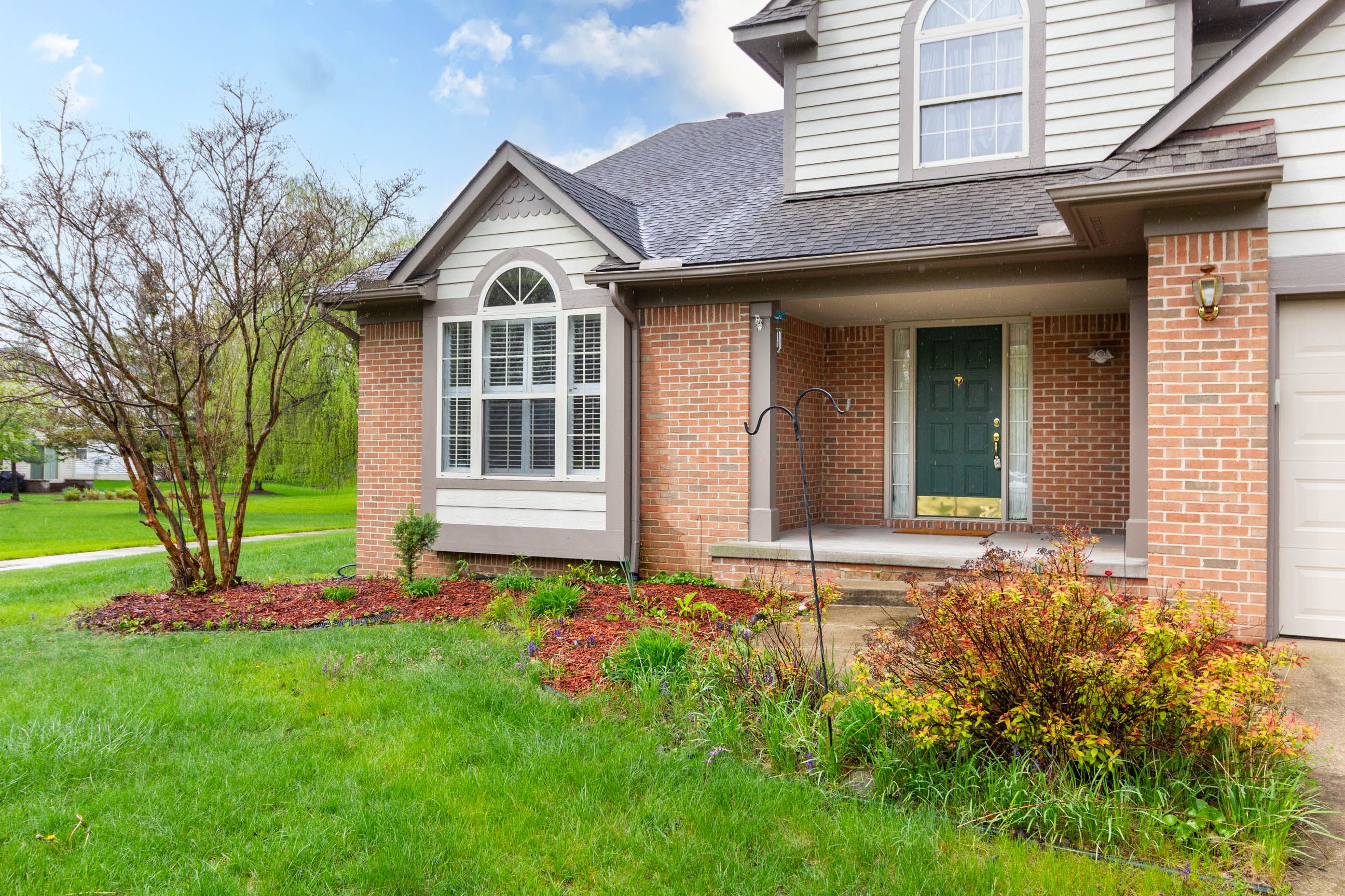 4905 RAVINE