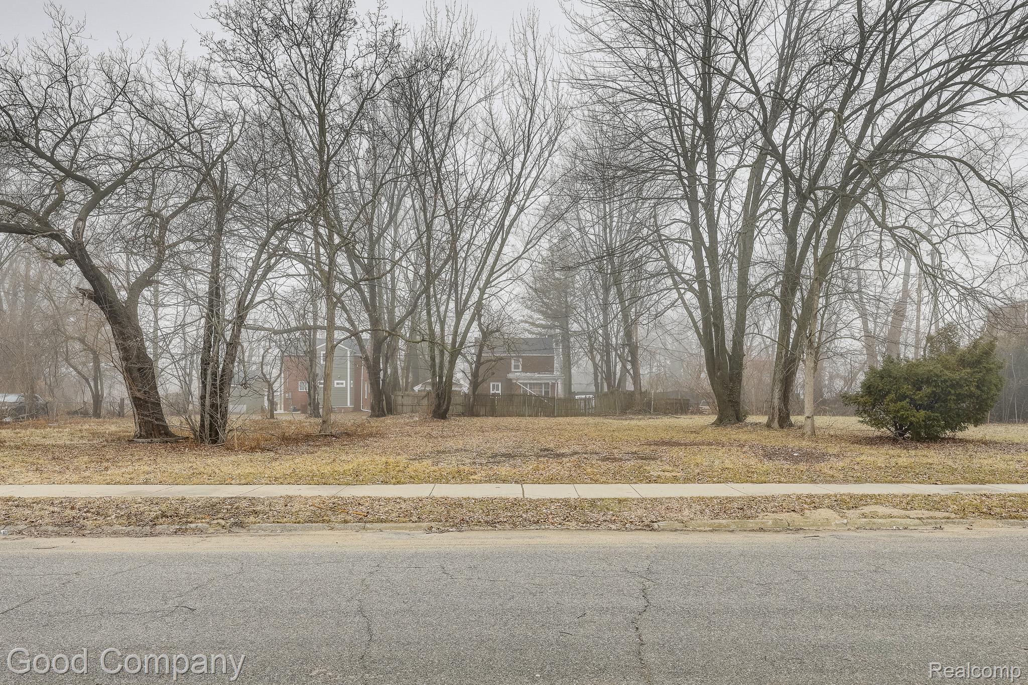 5577 Woodhall Street