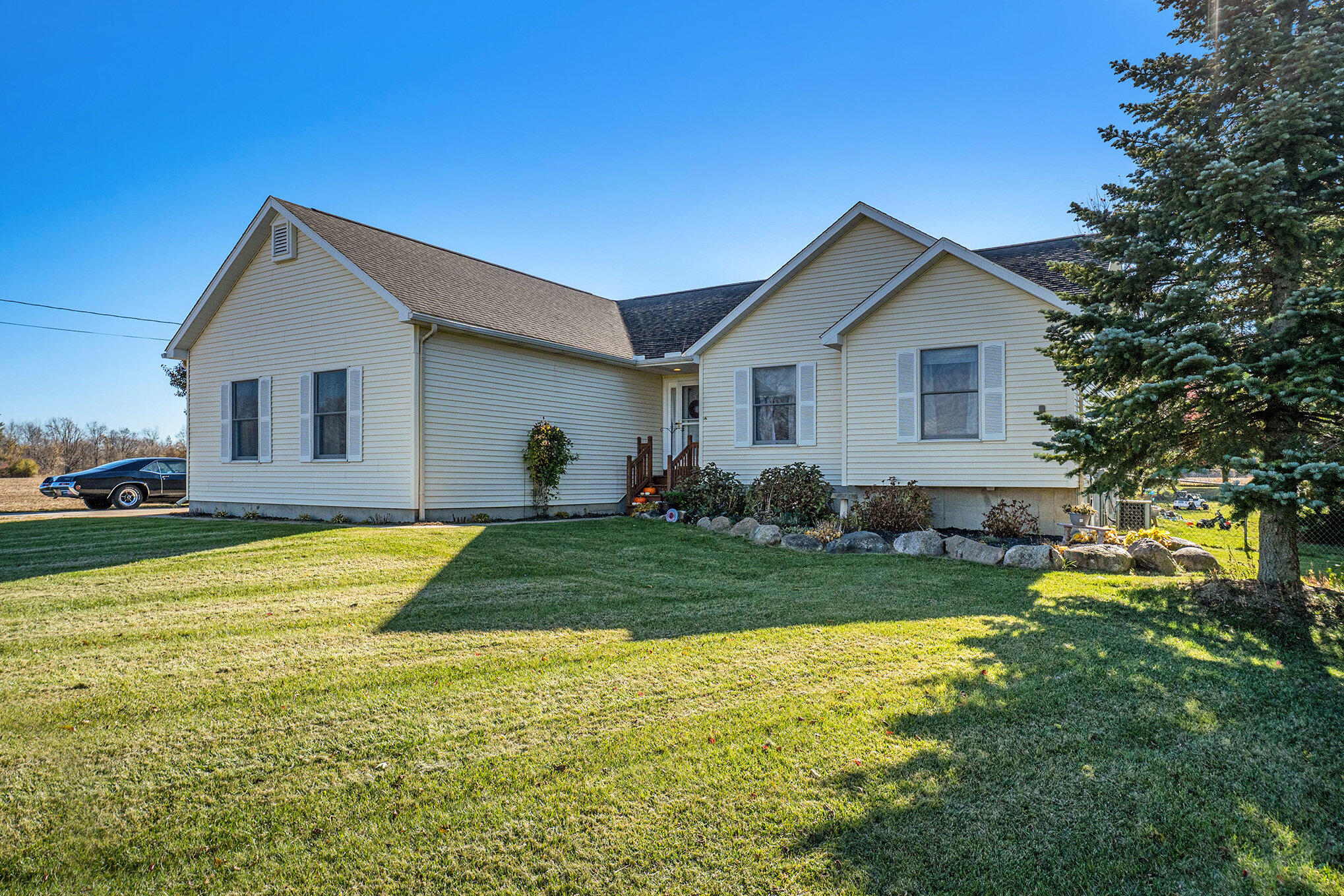 5243 Reid Road