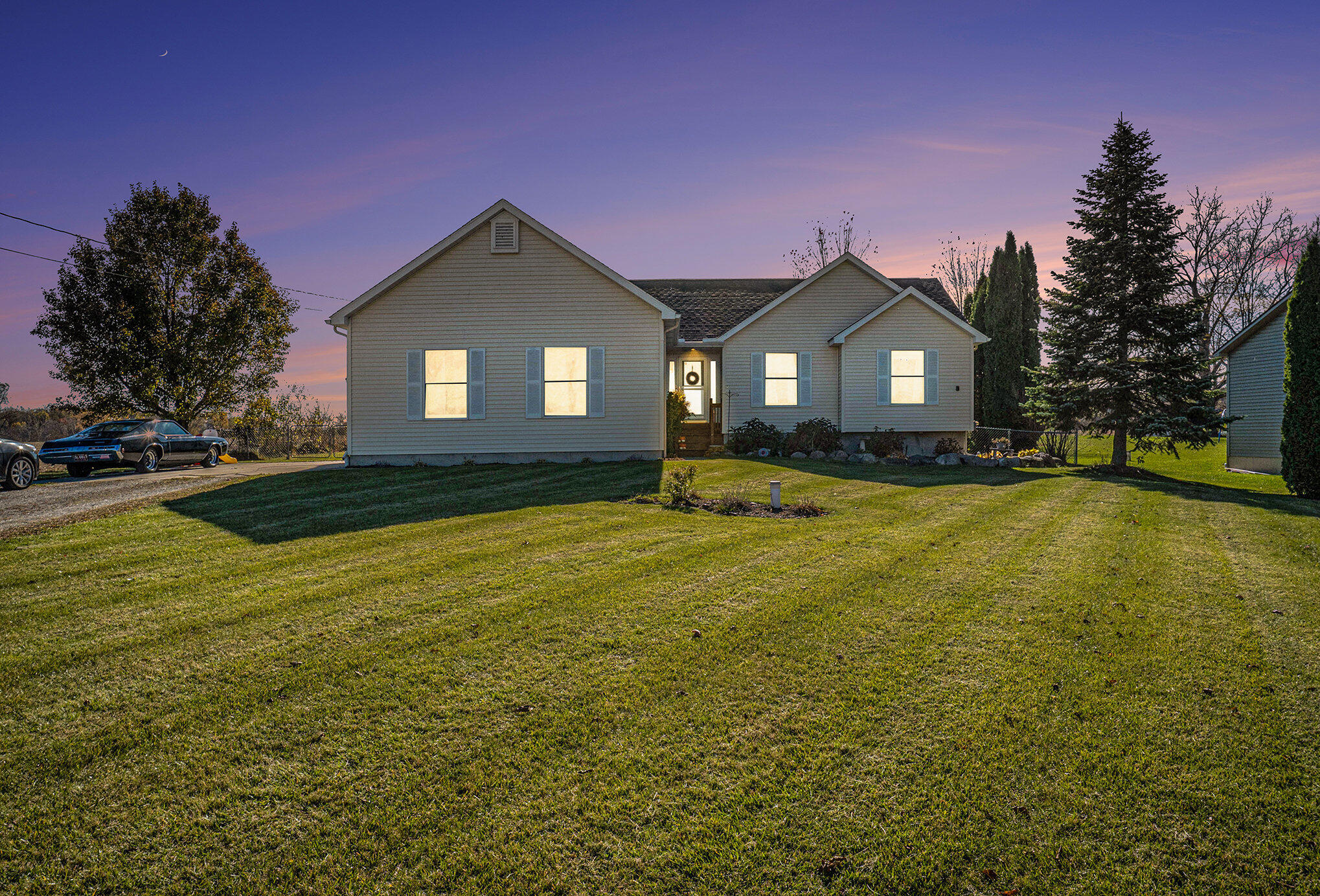 5243 Reid Road
