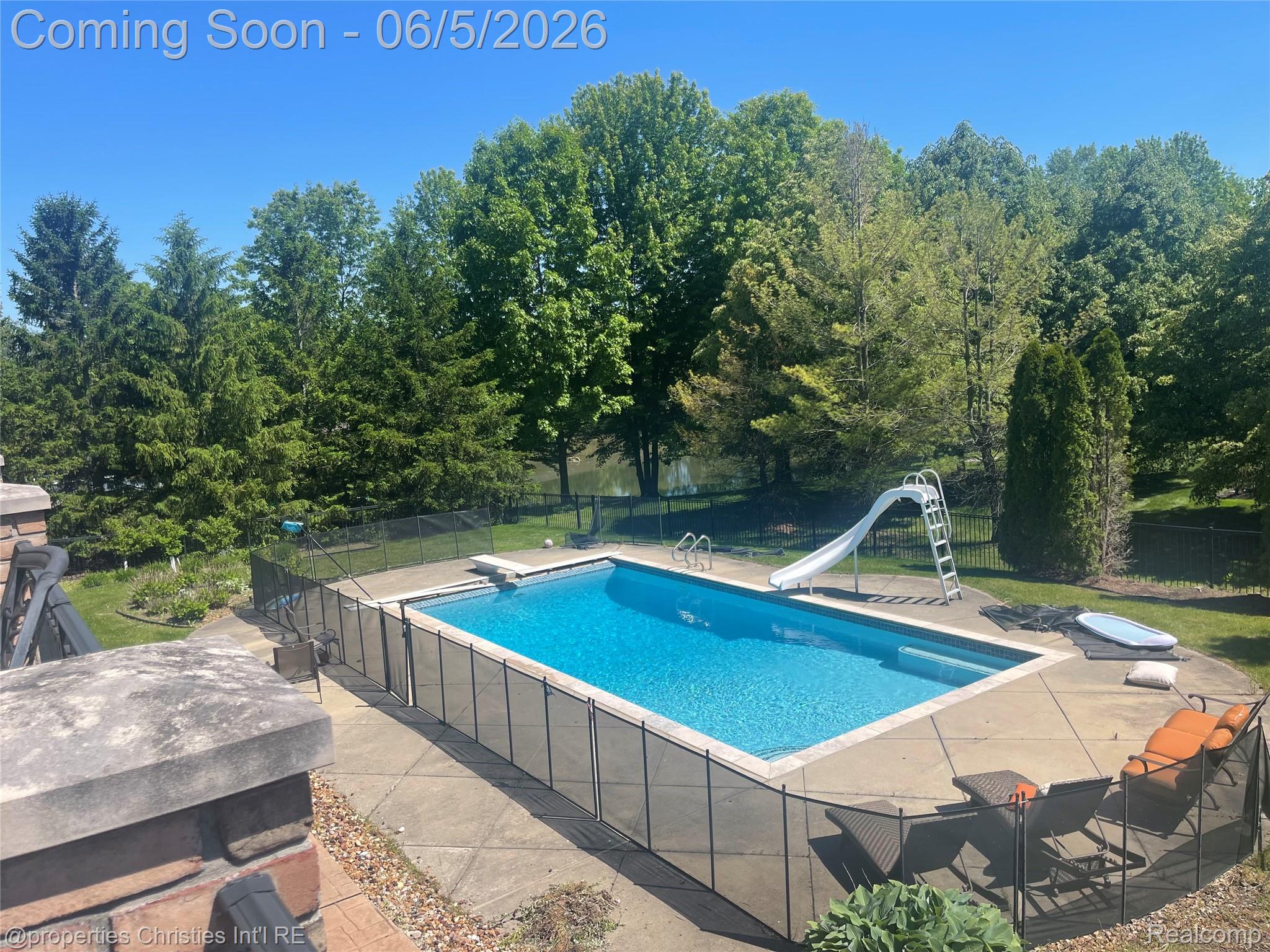 47515 Bellagio Drive