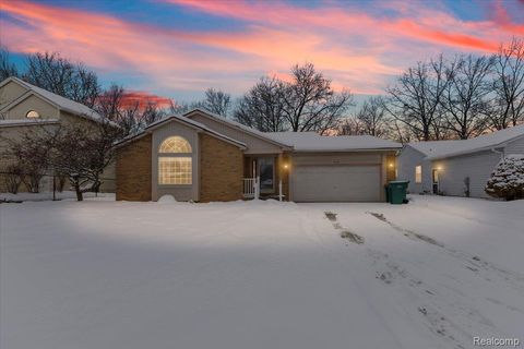 870 Alpine Drive Brighton City MI 48116