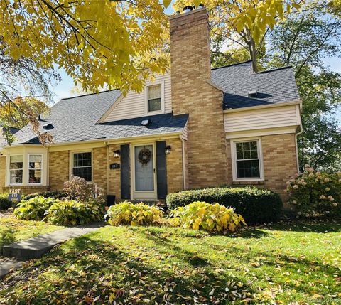 849 Maxwell Avenue SE Grand Rapids City MI 49506