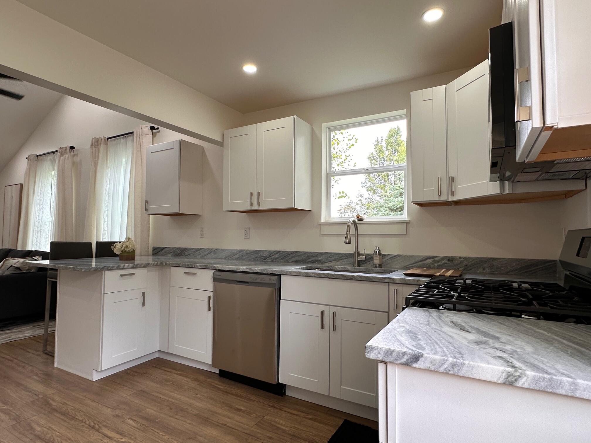 522 Lakeview Drive