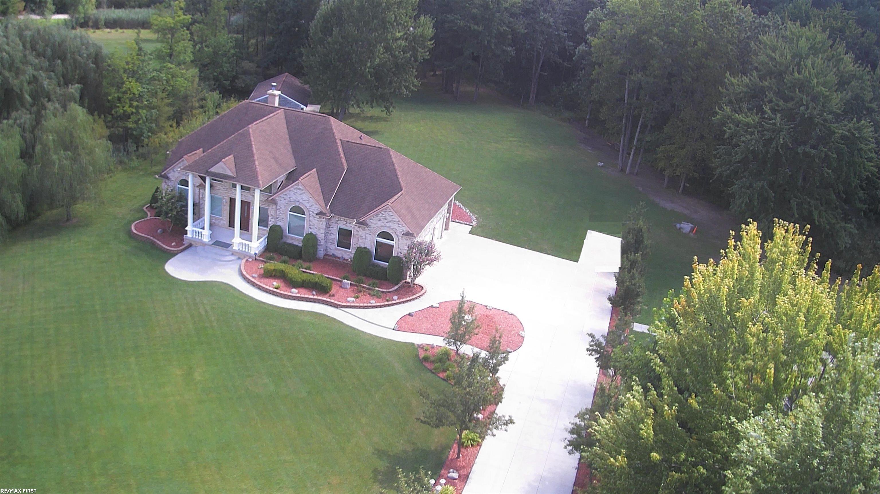 400 E Romeo Road