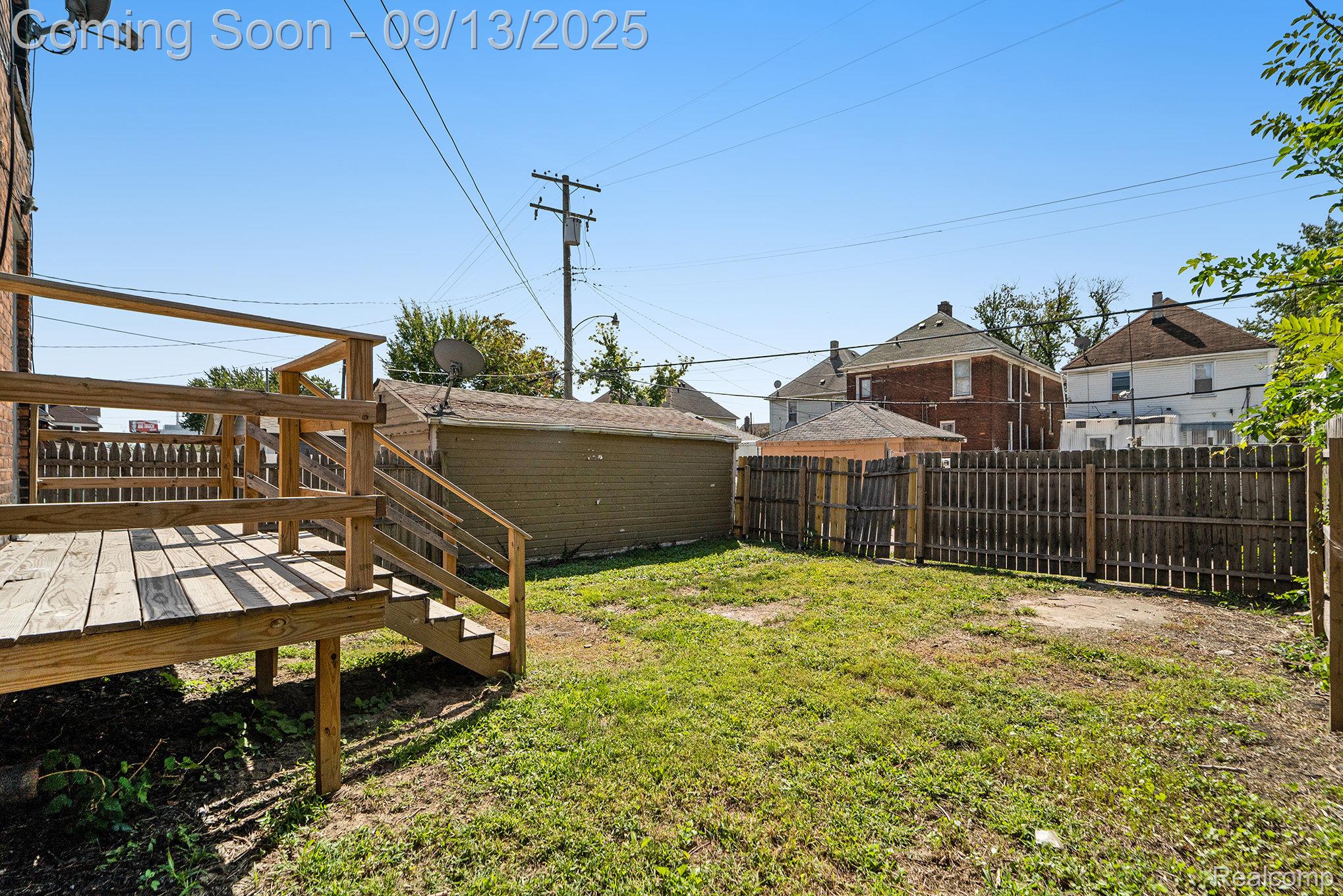 Detroit City, Michigan 48209, United States, 4 Bedrooms Bedrooms, ,3 BathroomsBathrooms,Residential,Active,209032