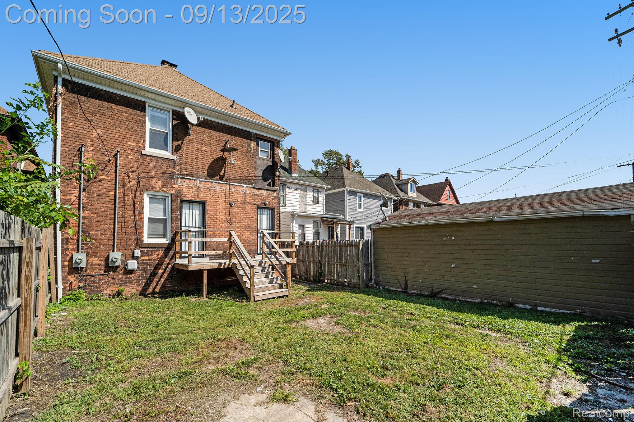 Detroit City, Michigan 48209, United States, 4 Bedrooms Bedrooms, ,3 BathroomsBathrooms,Residential,Active,209032