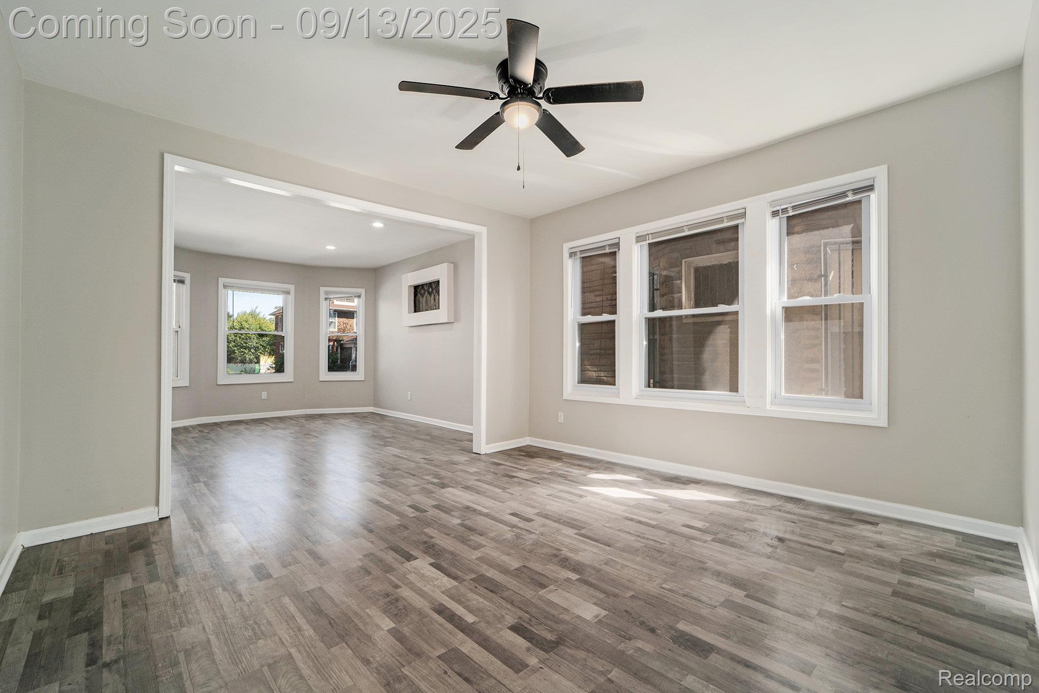 Detroit City, Michigan 48209, United States, 4 Bedrooms Bedrooms, ,3 BathroomsBathrooms,Residential,Active,209032