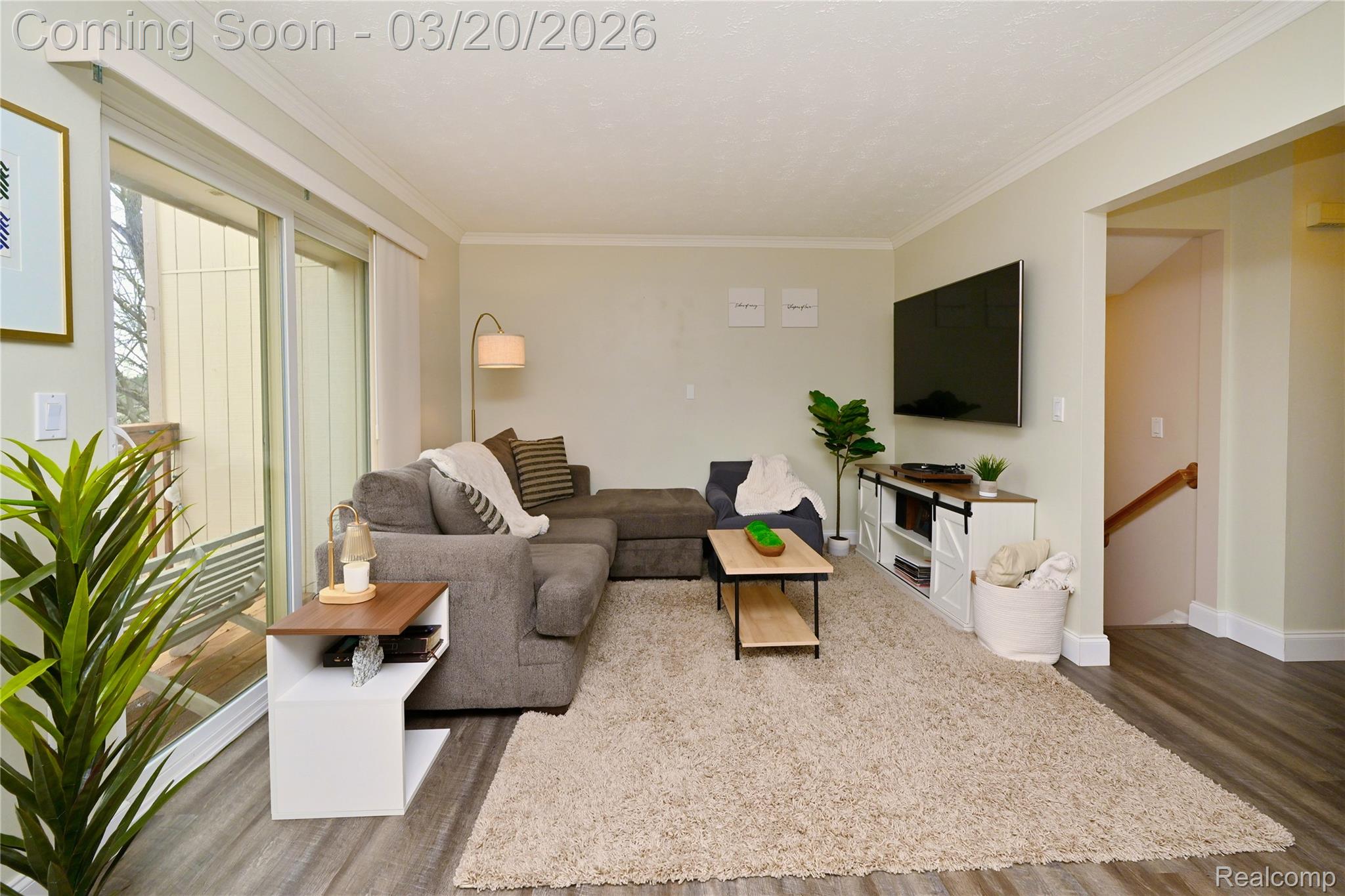 1545 Charter Oak Drive 150