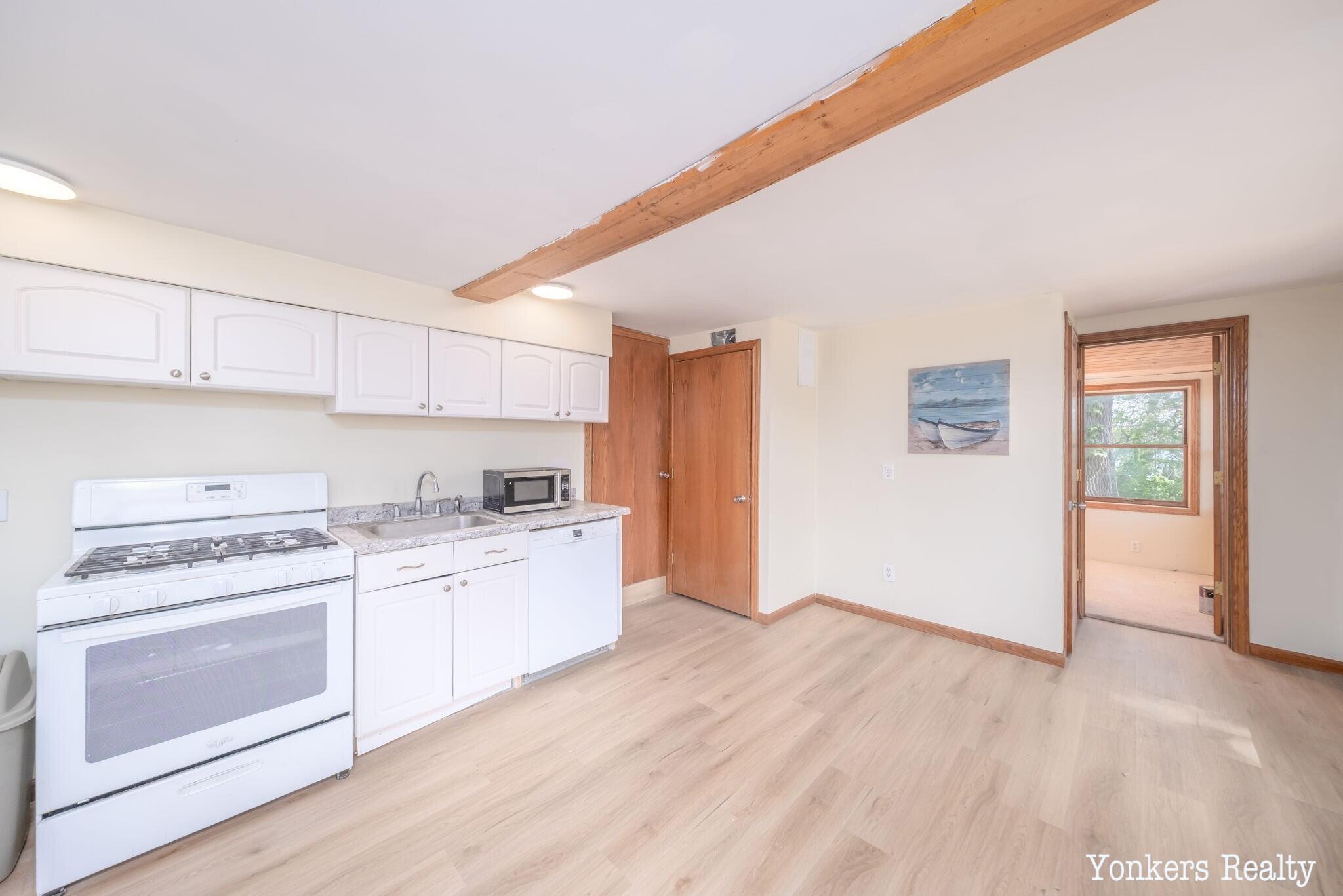 2696 Cottage Drive