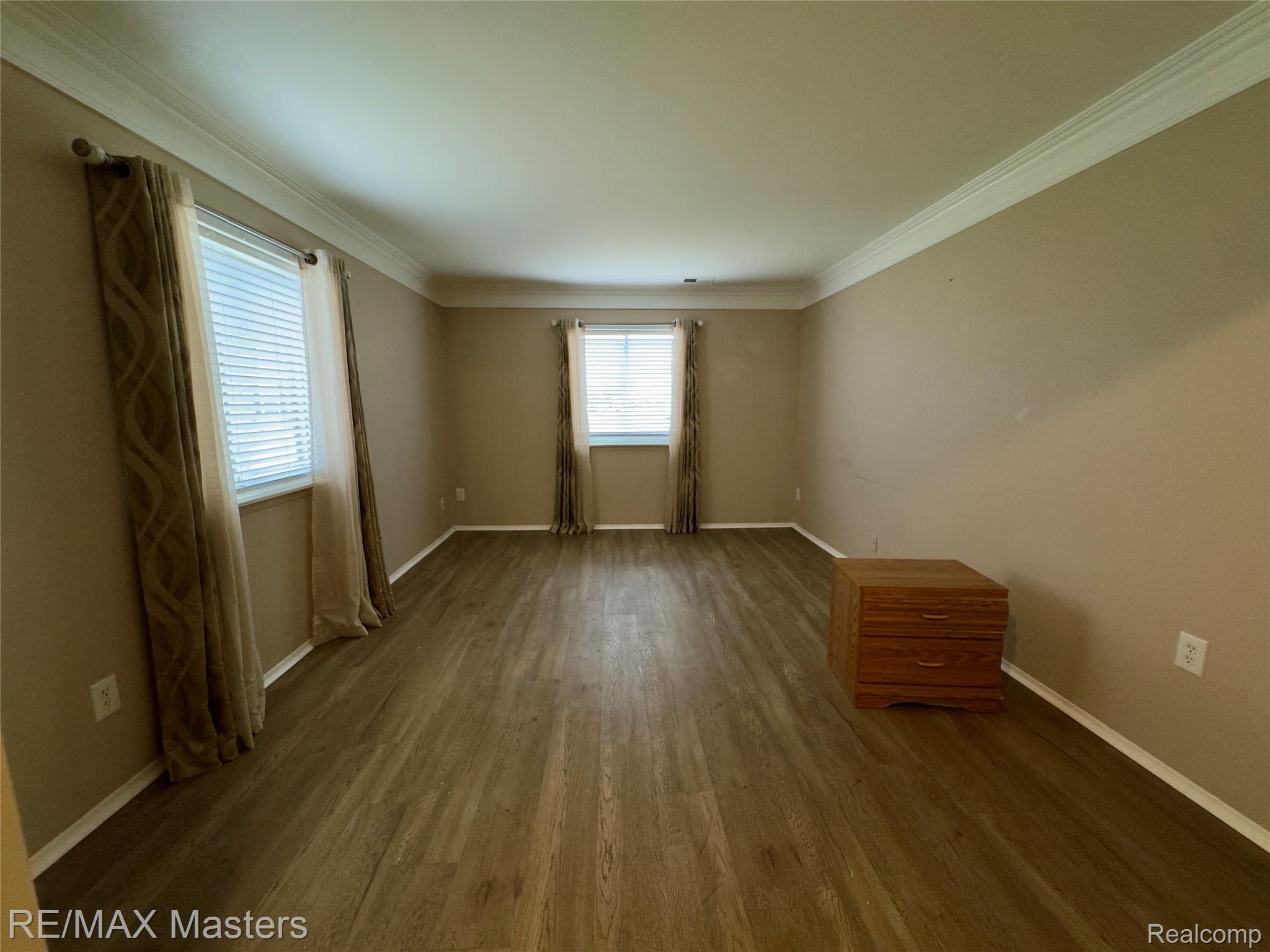 20037 Village Green Court