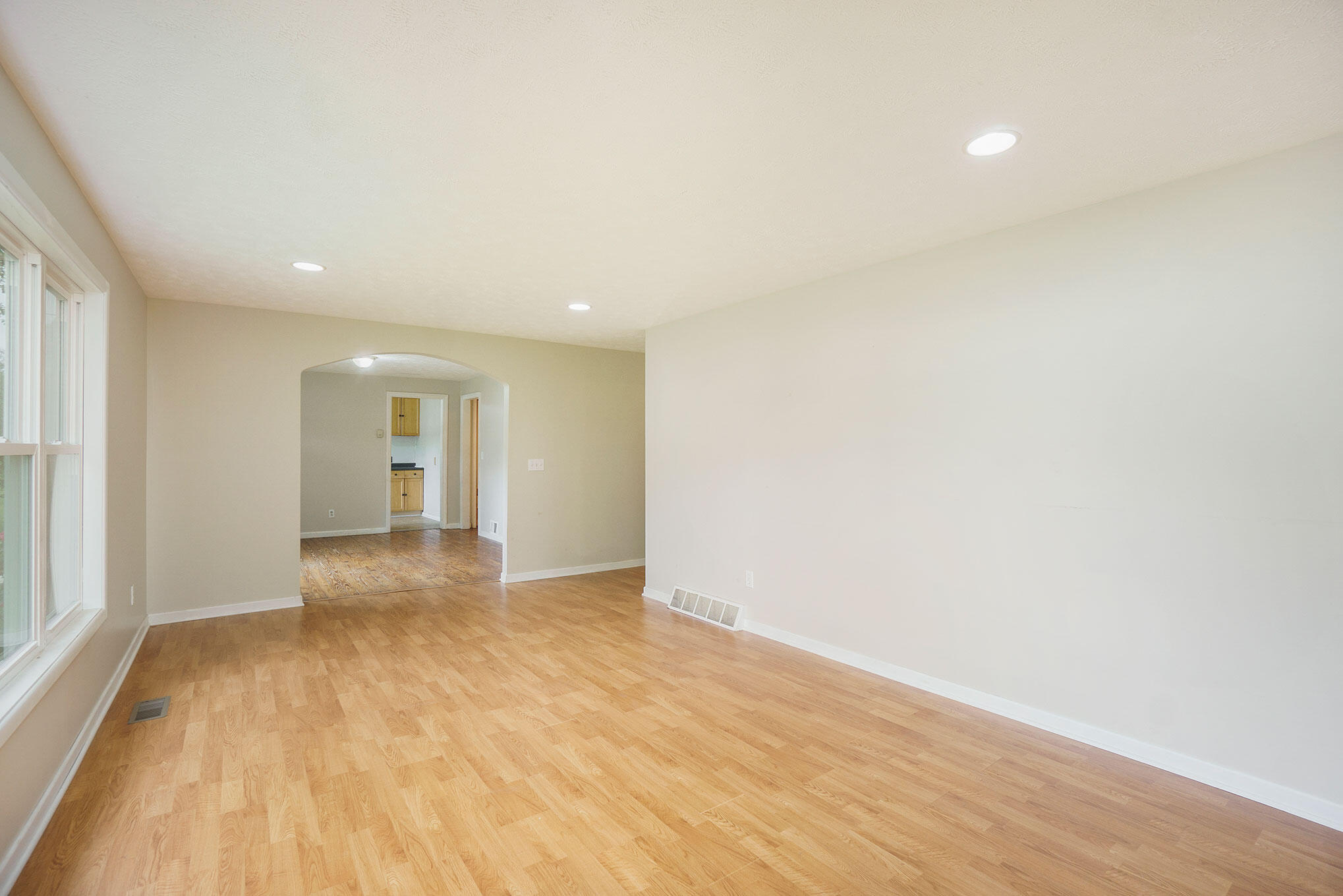 Portage City, Michigan 49024, United States, 3 Bedrooms Bedrooms, ,1 BathroomBathrooms,Residential,Active,158432