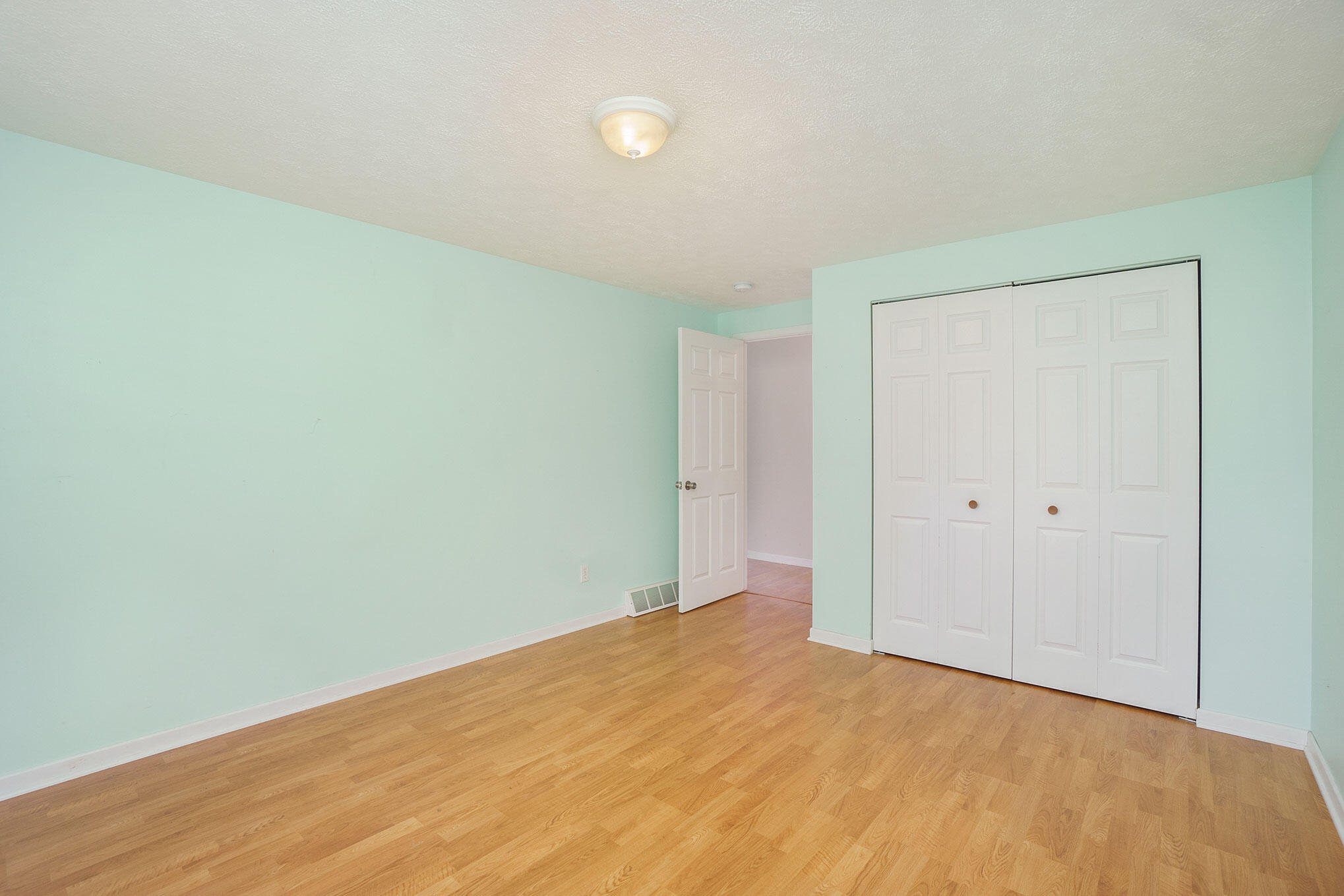 Portage City, Michigan 49024, United States, 3 Bedrooms Bedrooms, ,1 BathroomBathrooms,Residential,Active,158432