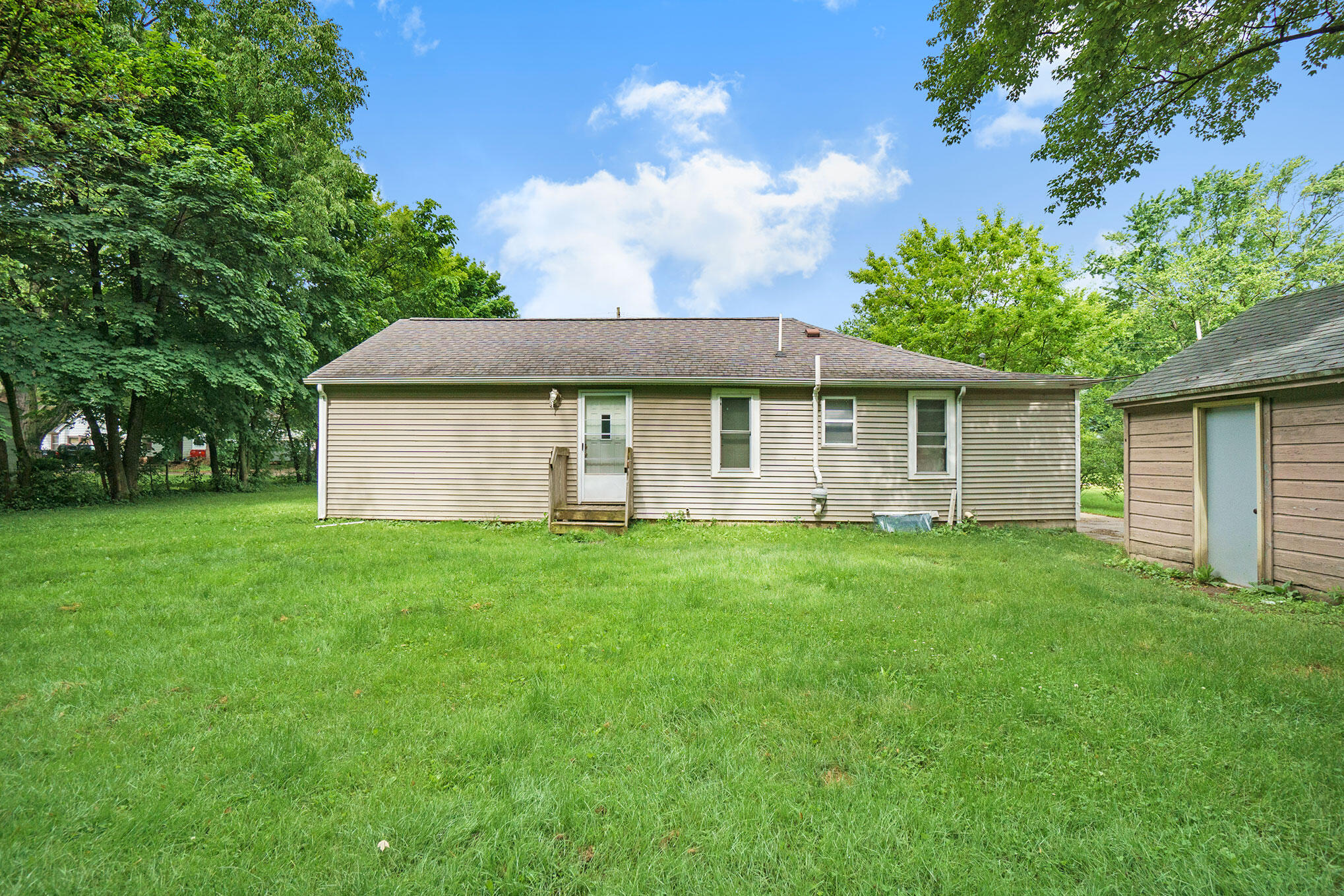 Portage City, Michigan 49024, United States, 3 Bedrooms Bedrooms, ,1 BathroomBathrooms,Residential,Active,158432