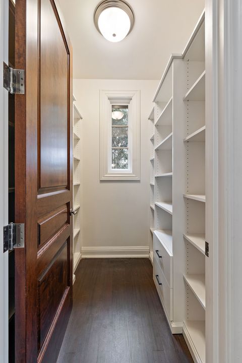 A home in BloomfieldCharterTownship_Oakland