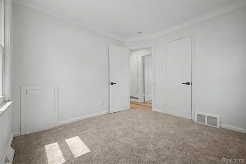 Tiny photo for 6785 Pelham Road, Allen Park City, MI 48101 (MLS # 20261083075)