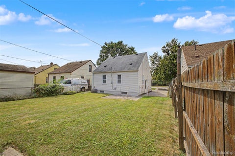 Tiny photo for 6785 Pelham Road, Allen Park City, MI 48101 (MLS # 20261083075)