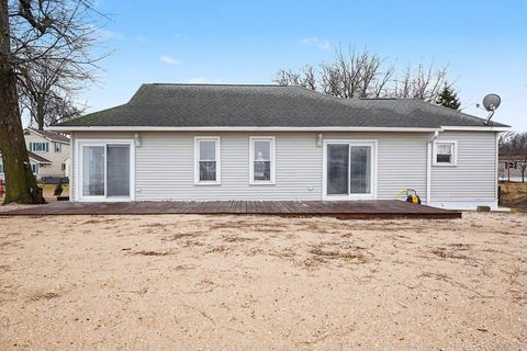 667 Bay Road Bangor Charter Township MI 48706