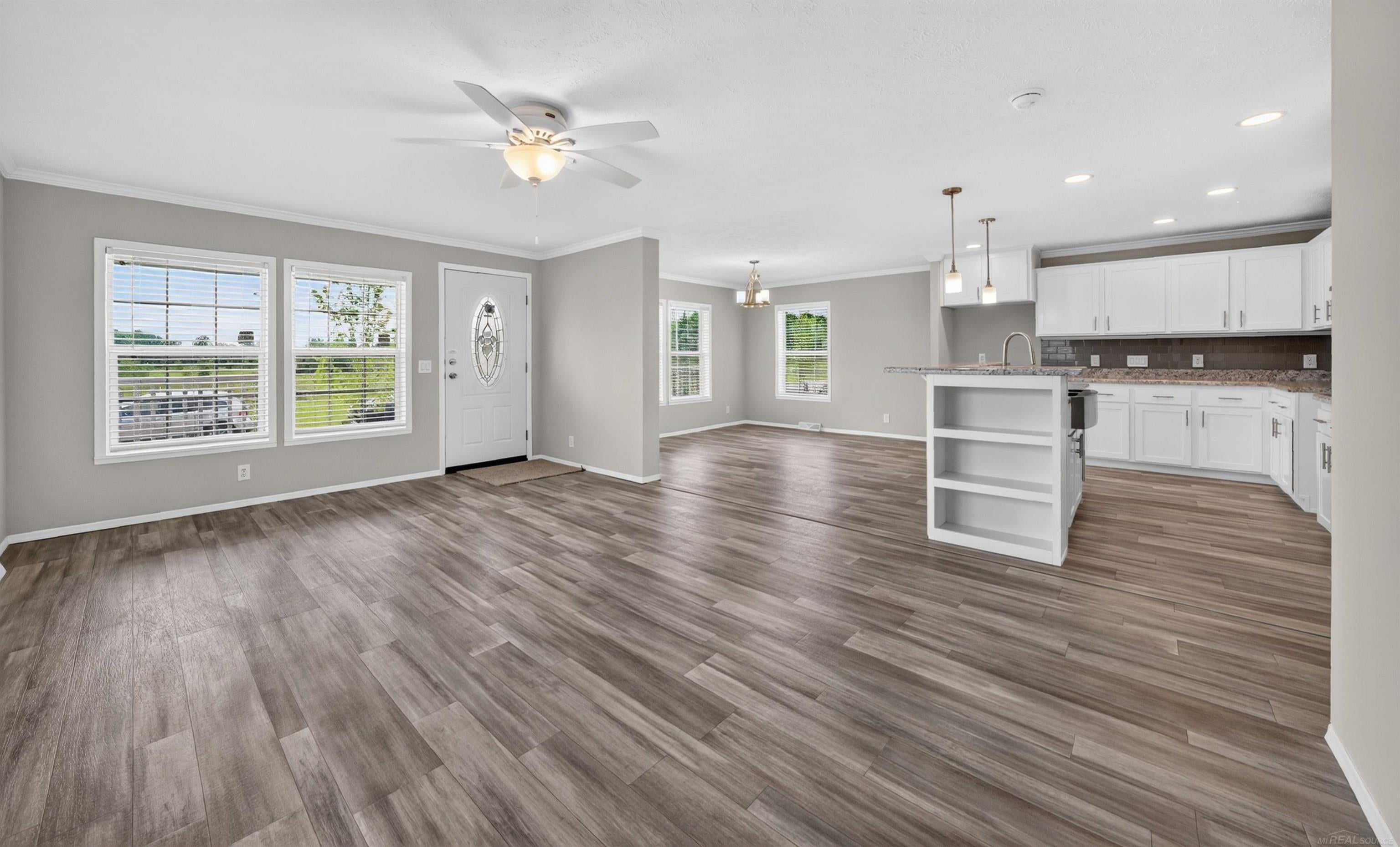 262 Riviera Drive