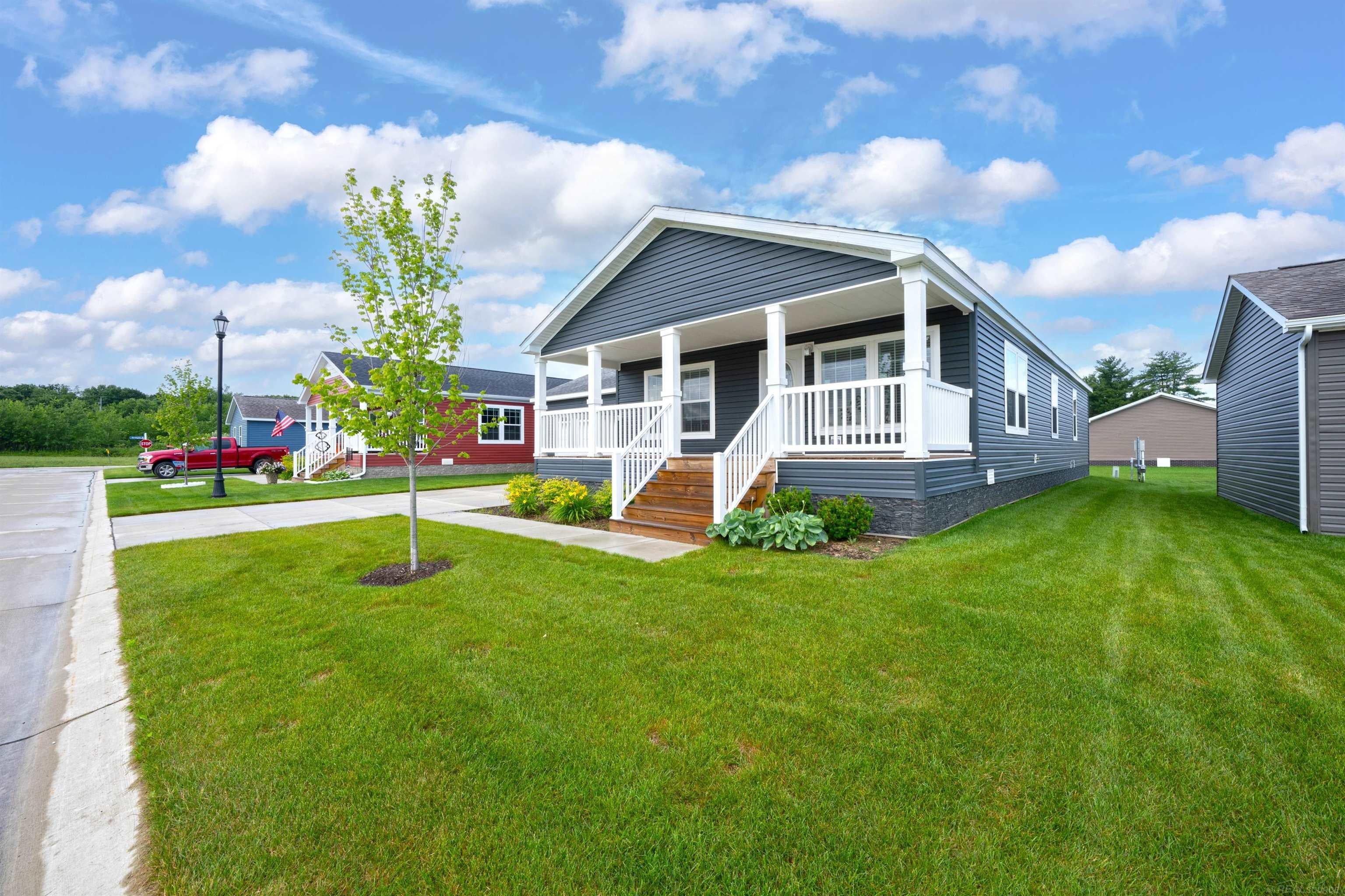 262 Riviera Drive