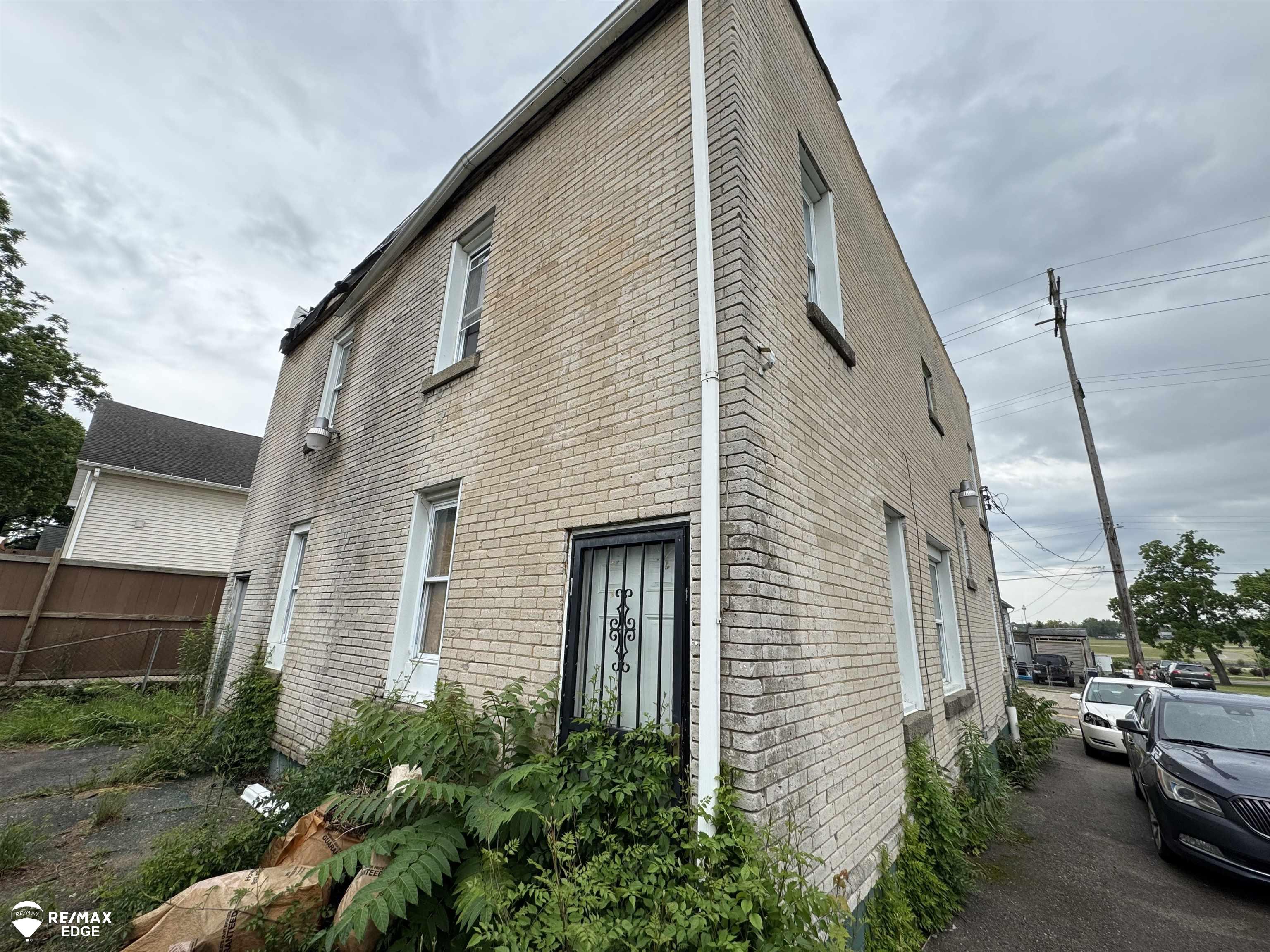 1409 2nd Street