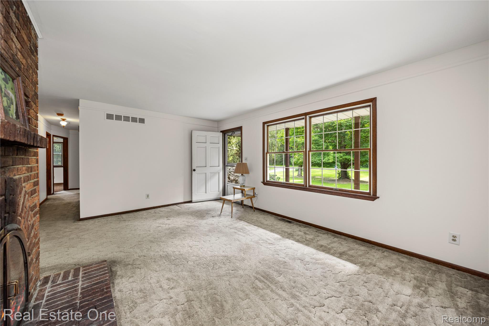 17240 Garvey