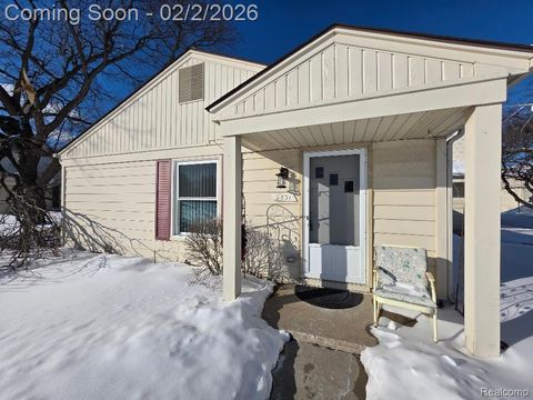 2831 Glenwood Court Orion Charter Township MI 48360