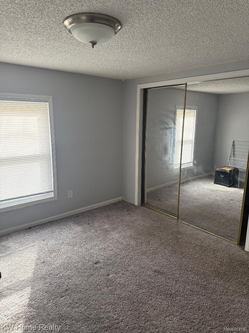 22160 AVERHILL Street