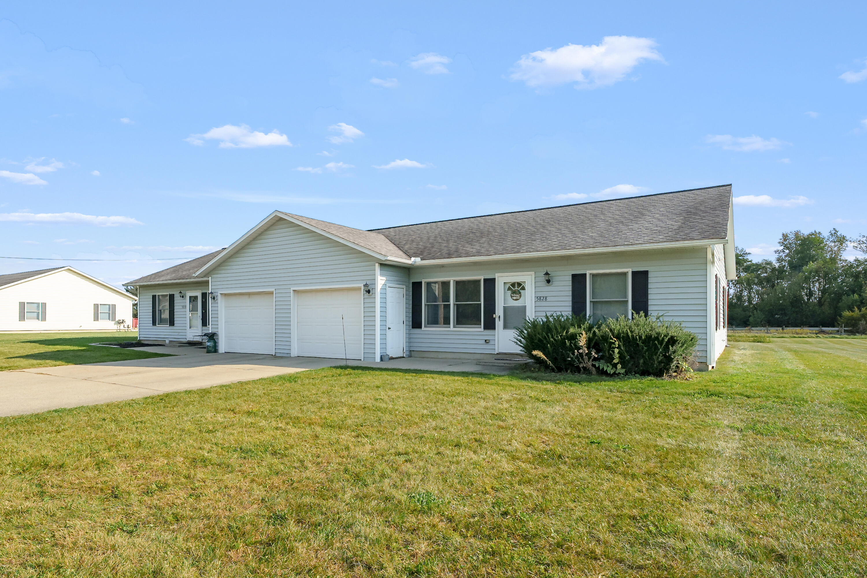 5828 5830 Celery Street