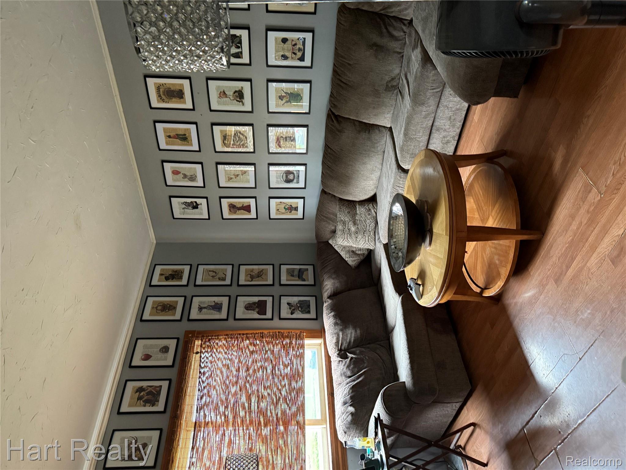 320 N Port Crescent Street