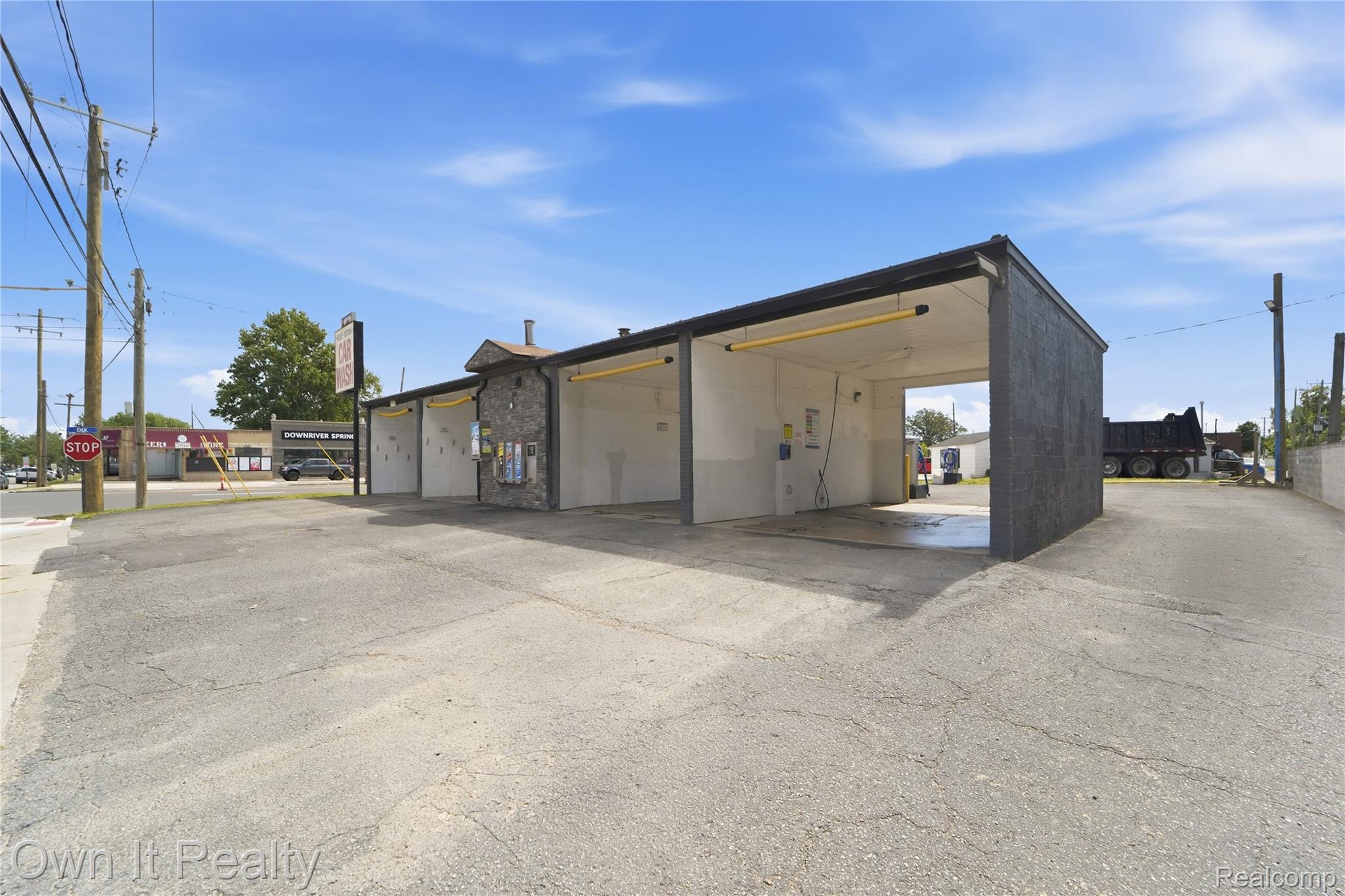 3360 Dix Highway