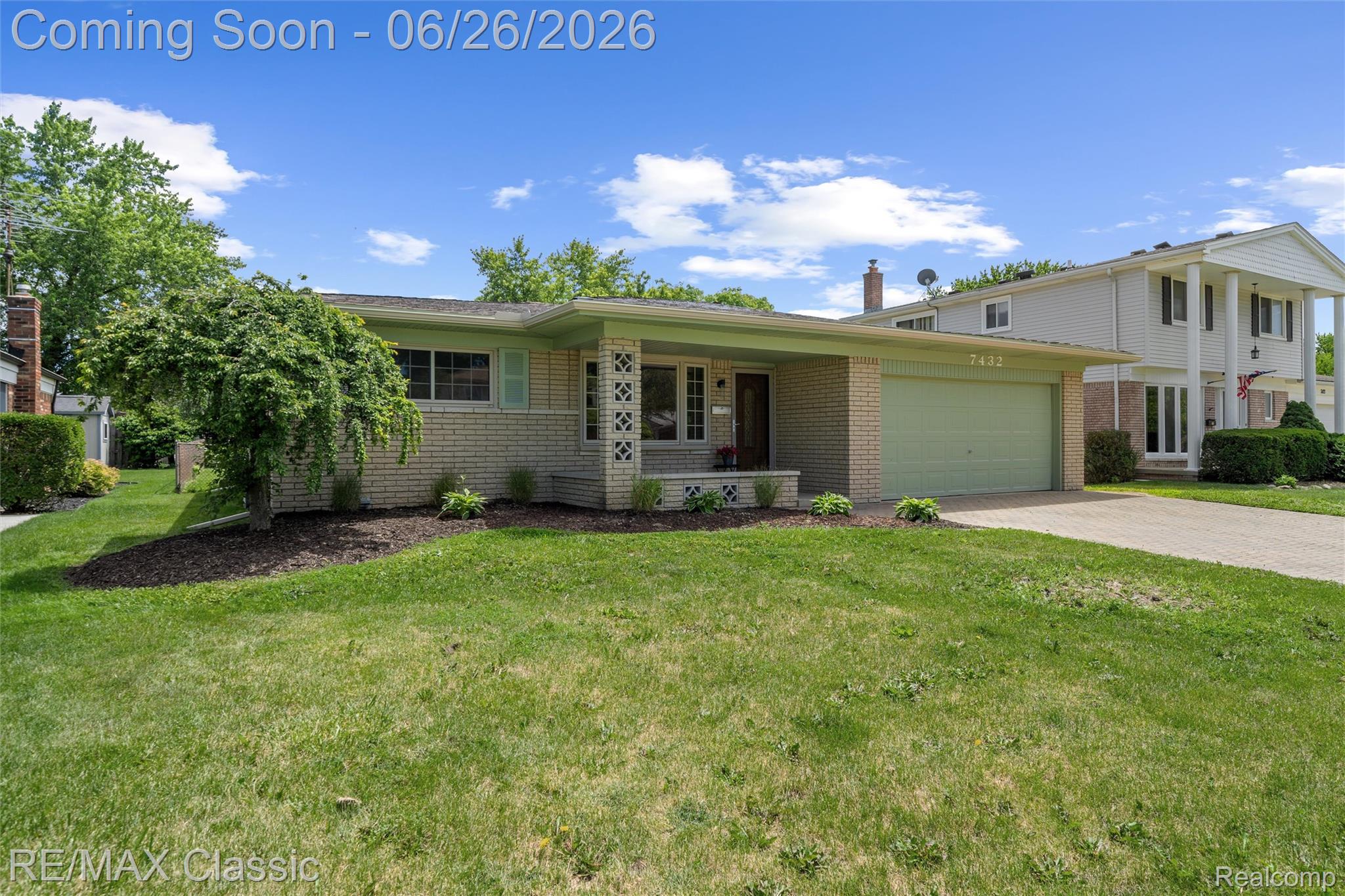 7432 Hillsboro Drive