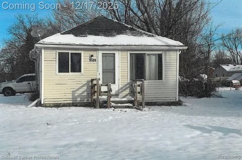 Photo of 1109 Terry Avenue, Mt Morris City, MI 48458 (MLS # 20251060331)