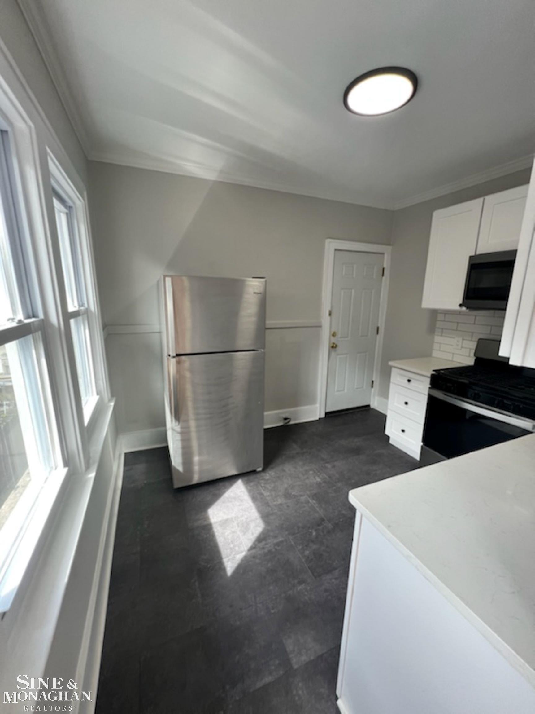 1247 Beaconsfield Avenue