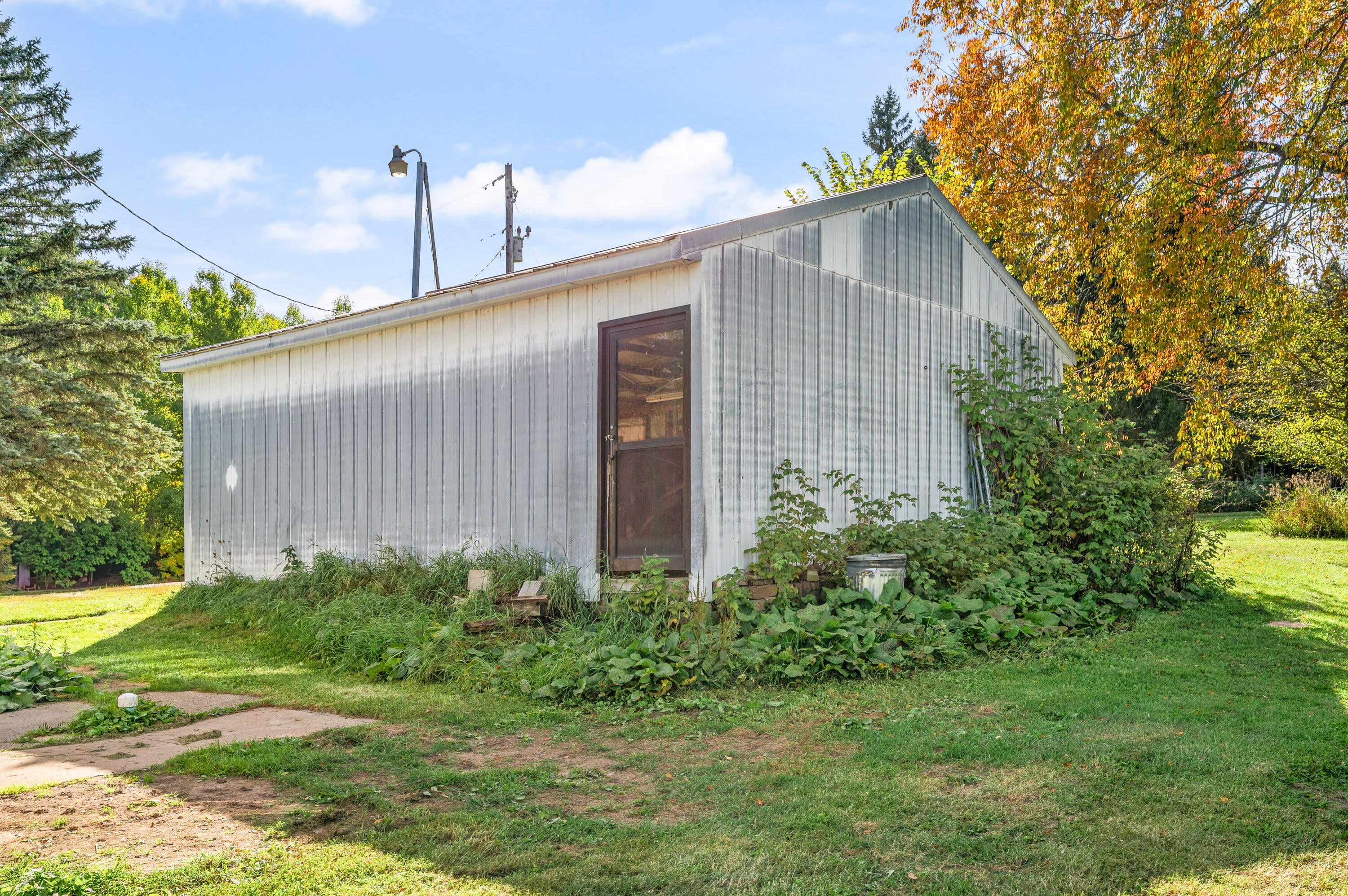 18226 11 Mile Road