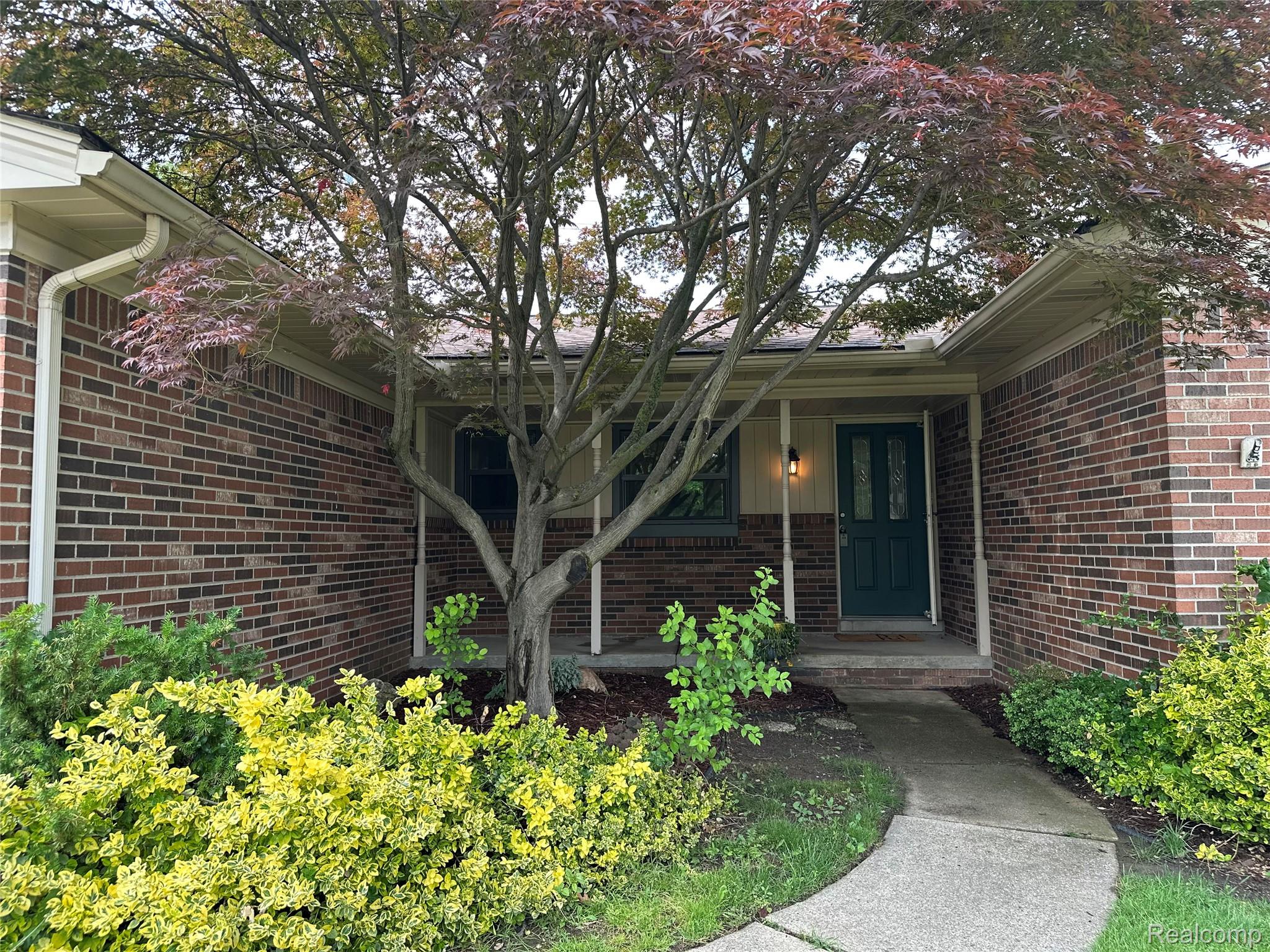 17018 WHITE HAVEN Drive