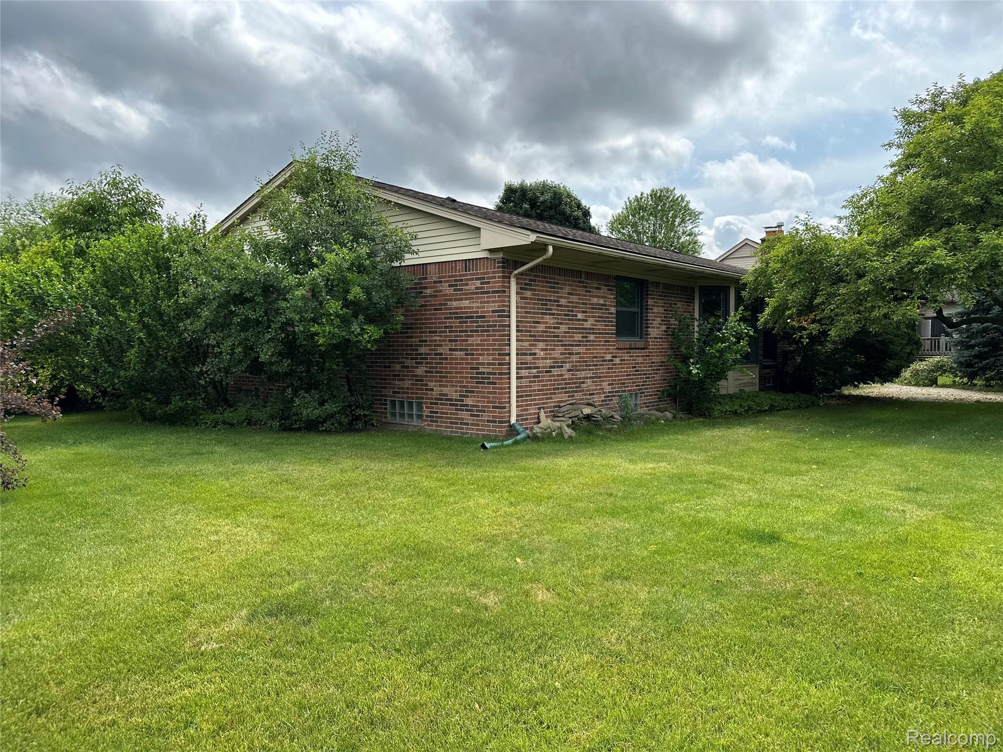 17018 WHITE HAVEN Drive