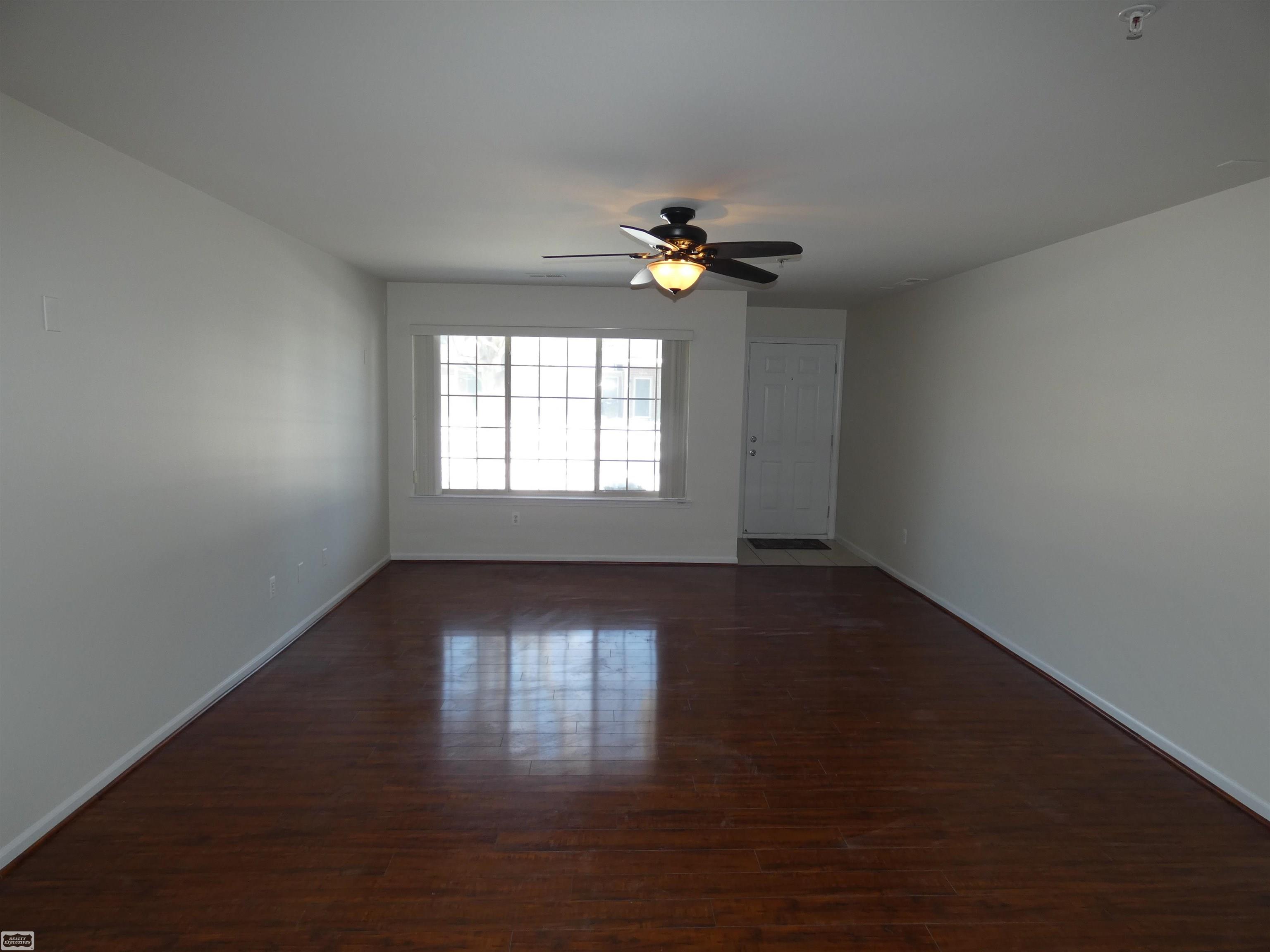 45537 Hidden View Court