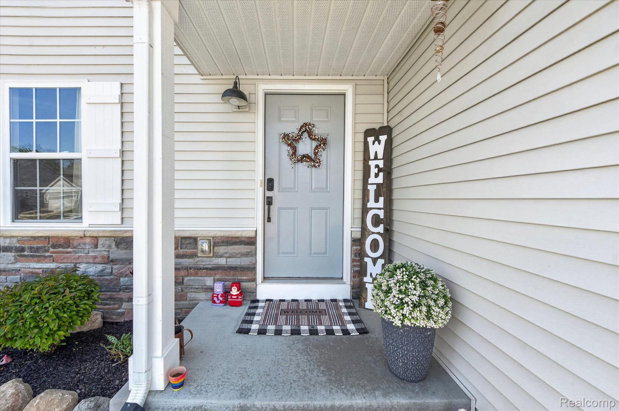 3081 Stratford Lane