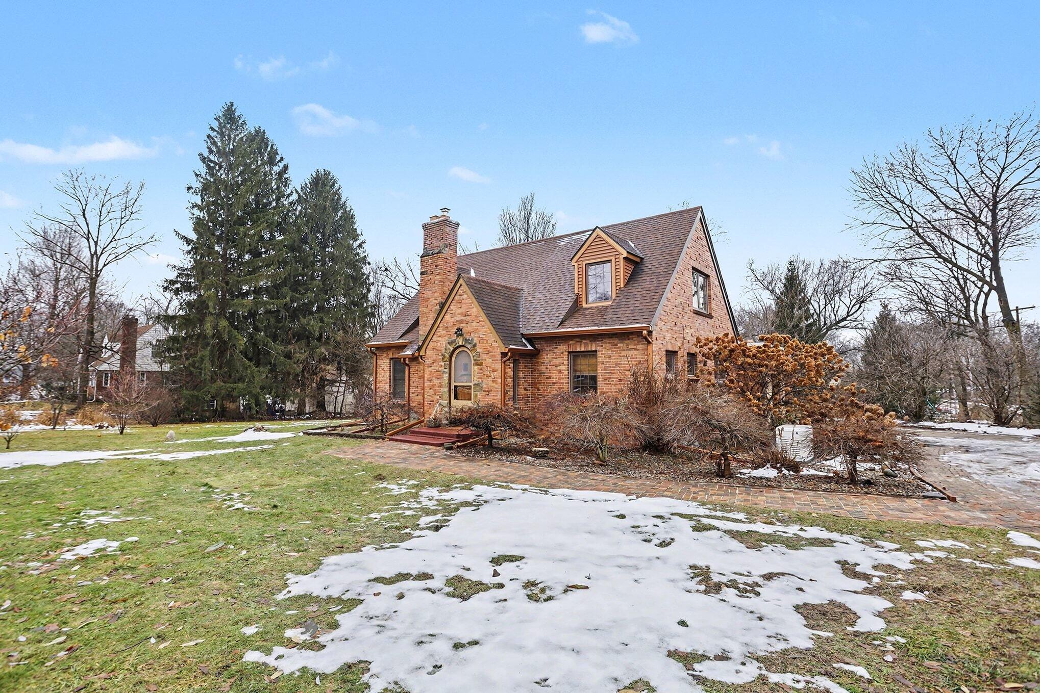 950 Capital Avenue SW