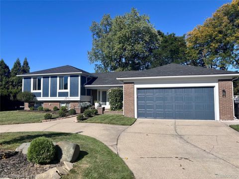 16399 Huff Street Livonia City MI 48154