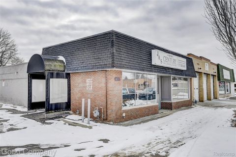 18735 Ecorse Road Allen Park City MI 48101