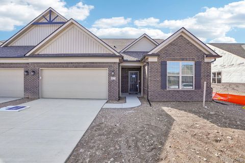 807 Kelpie Drive Pittsfield Charter Township MI 48108